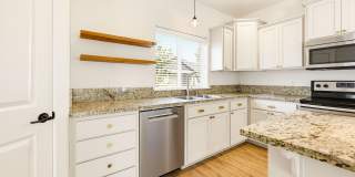Newer 3 Bedroom 2 Bathroom Home in a Nice Neighborhood Gallery 6
