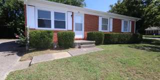 212 Foxwood Drive Gallery 1