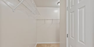 Roebling Row Gallery 80