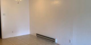 Just remodeled Beautiful small community has a one bedroom one bathroom available! Large Fenced Backyard!!! Gallery 21