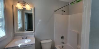 537 Winchester Avenue Gallery 13