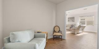 1937 SCARLETT AVENUE Gallery 19