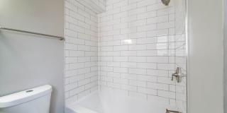 1075 Oak Street Gallery 8