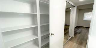 400-420 N. Oakland Ave. Gallery 69