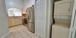 1270 SE 28th Ct Gallery 4