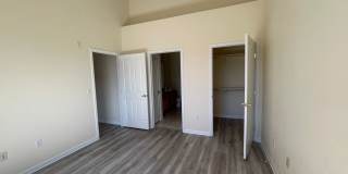 SW Littleton Top Floor Condo with Mountain Views! Gallery 13