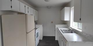 3 BR, 2 BA unit in QUITE 4 plex. Storage & W/D included 3 BR, 2 BA unit in QUITE 4 plex. Storage & W/D included Gallery 4