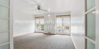 2 Bed 2.5 Bath Right off Cherry Street!! Gallery 10