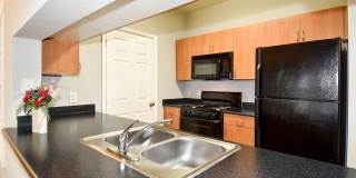 13504 DERRY GLEN Court Gallery 23