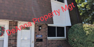 Avon -Townhouse 2 bedrooms 1.5 Baths Gallery 1