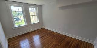 301 Bank Street Gallery 11