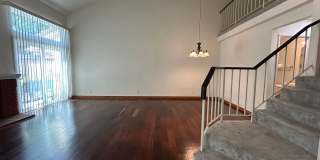 Beautiful 3 Bedroom 3 Bath Townhome with Loft in Orange! Beautiful 3 Bedroom 3 Bath Townhome with Loft in Orange! Gallery 11