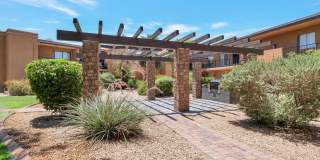 2-bedroom, 2-bathroom in Prime location! Gallery 18