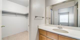 STONERIDGE DUPLEX - NORTH EAST I.S.D. Gallery 16