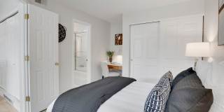 Charming 2 bed 1 bath Condo in Centennial! Gallery 13