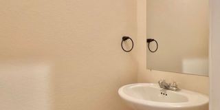 3 bed 2 bath townhome in Leon Valley Gallery 16