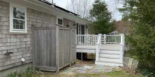 135 Acorn Drive Gallery 1