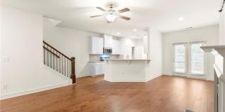 1833 Edgehill Drive Gallery 1