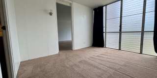 Cathedral Point - 1 bed, 1 bath, 2 Parking. Available Now Gallery 7