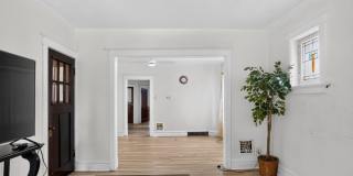 Spacious 1BR Condo in Saint Louis Gallery 10