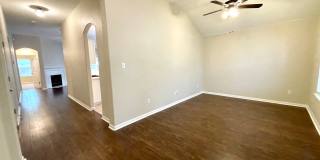 Charming 3-Bedroom Oasis in Round Rock Charming 3-Bedroom Oasis in Round Rock Gallery 4