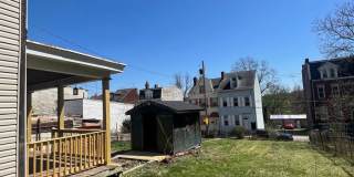 Newly Renovated 3 Bedroom, 1 Bathroom in Spring Hill- Central Air and Brand New Kitchen!! Gallery 3