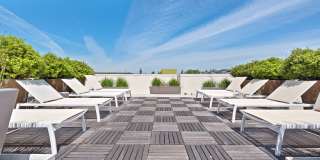 LINQ LINQ Gallery 44