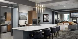 SkyHouse River Oaks Apartments Gallery 10