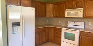 CONTRACT PENDING!! Lovely single family, brick rancher home with 3 beds/2.5 baths!! Gallery 12