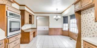 Spacious 4-Bedroom / 3-Bathroom Home in a Prime NW OKC Location! Gallery 9