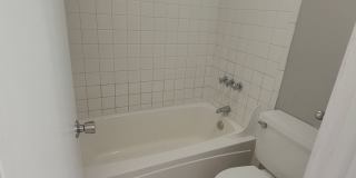 SHORT TERM RENTAL! 3BR/1.5BA Condo Walking Distance to CU Gallery 15