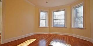 BU Brookline 4-bed 2-bath Gallery 11