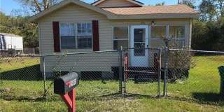 290 E 27TH STREET Street Gallery 1