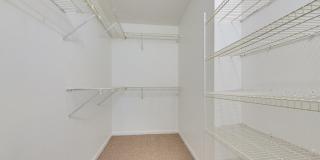 337 N Carter Street Gallery 12