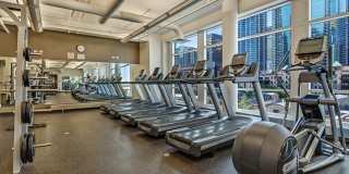 445 E N Water Street Gallery 27