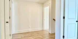 5 Bedroom, 3.5 Bathroom Home w/ Office and 2 Car Garage Gallery 29