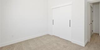 2001 S Dandelion Street Gallery 23