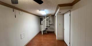 516 MEADOW HALL Drive Gallery 28