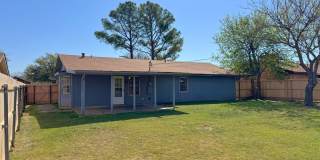 Lovely home in Expressway Village offering 3 bedrooms and a Jack & Jill bathroom. Gallery 31