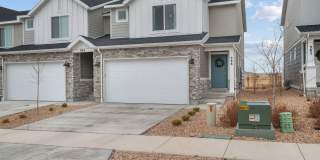 3 Bed / 2.5 Bath Townhome for Rent – Santaquin, UT Gallery 1
