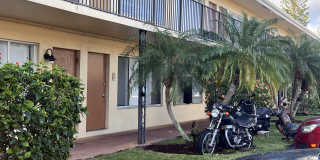2309 S Federal Highway Gallery 12