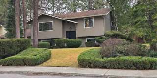4-Bed 2- bath home Near Riverside State Park Gallery 1