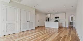 5131 N Lincoln Avenue Gallery 6