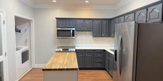 411 Eastley Court unit: H Gallery 11