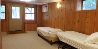 **WINTER RENTAL** Waterfront 2 Bedroom Waiting To Be Called Home Away From Home Gallery 1