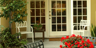 1260 Clay Street Gallery 1