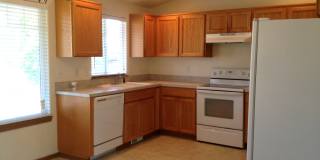 846 Nw Riverbow Ave Gallery 4