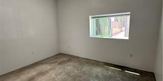 1046 S Hudson Avenue Gallery 3