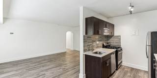 3801 Connecticut Gallery 10