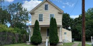 6 WILLIAMS Street Gallery 1